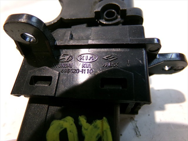 4865201110 HYUNDAI купить в Хмельницкий