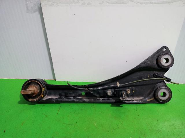 4876002011 TOYOTA Рычаг (тяга) задней подвески продольный нижний правый купить в Киев