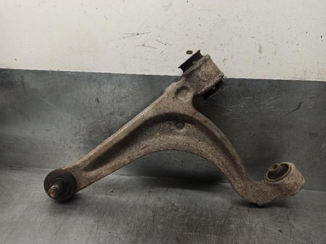 Braço oscilante superior direito de suspensão traseira 4877030050 Toyota