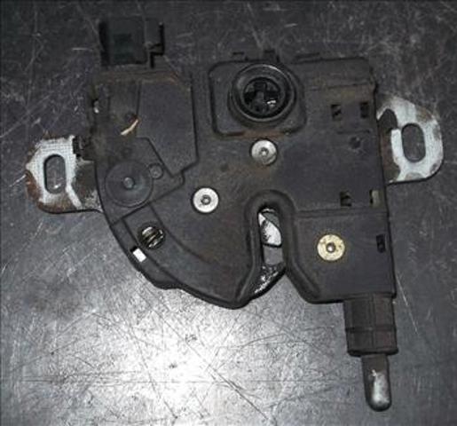 FORD 4895286 Замок капота в наличии Николаев