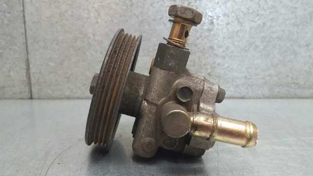 Bomba da Direção hidrâulica assistida Nissan Terrano 1 WD21