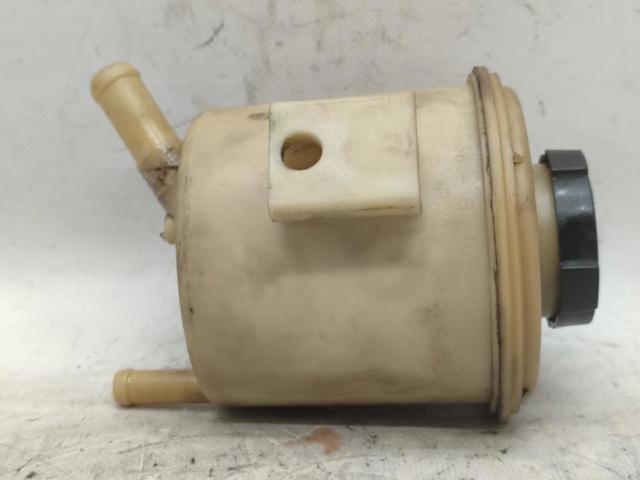 Tanque de bomba da Direção hidrâulica assistida Nissan Primera P11