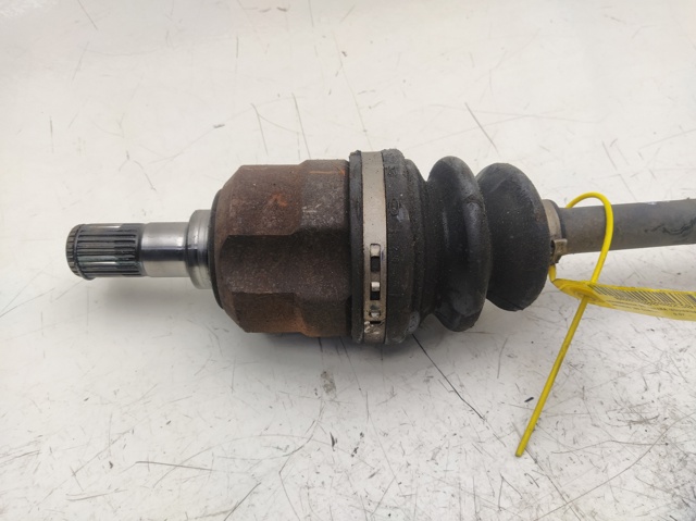 HYUNDAI 495012L010 Левая полуось в наличии Харьков