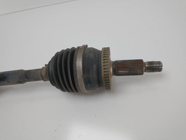 495013Z470 HYUNDAI Полуось (привод) передняя правая купить в Украина