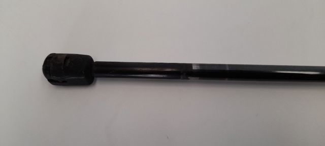 VAG 4A0823359C Амортизатор капота в наличии Кривой Рог