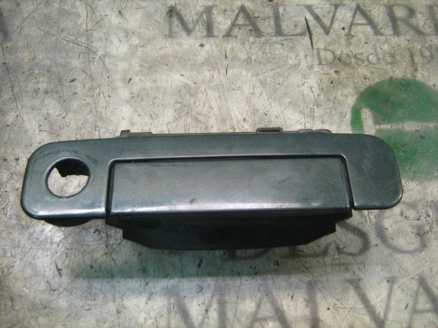 VAG 4A0837206J Ручка двери передней наружная правая в наличии Житомир