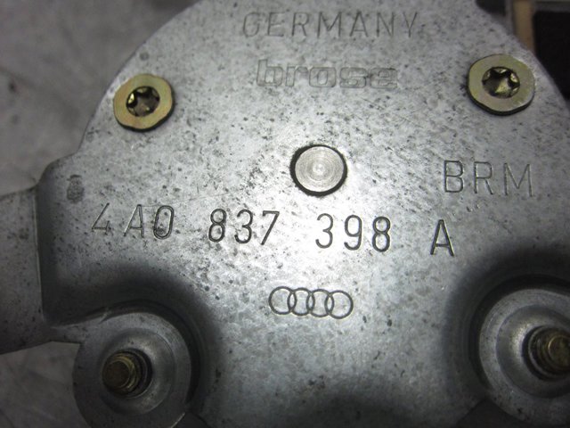 4A0837398A Стеклоподъемник передней правой двери купить Кривой Рог