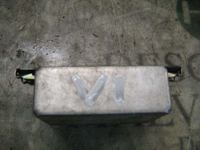 VAG 4A0951173A в наличии Полтава