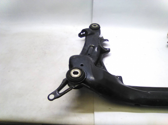 Viga de suspensão dianteira (plataforma veicular) Audi A6 4B2, 4B4