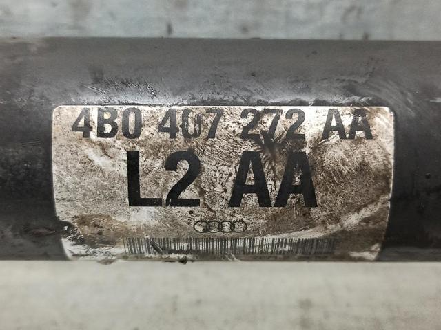 VAG 4B0407272AA Полуось (привод) передняя правая в наличии Одесса