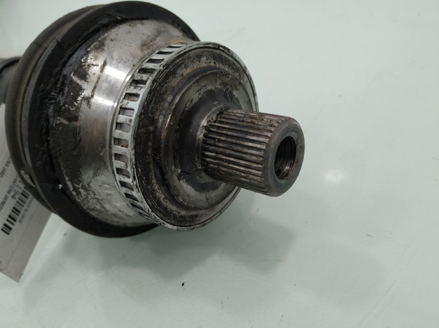 4B0407272AP VAG Правая полуось купить в Ужгород
