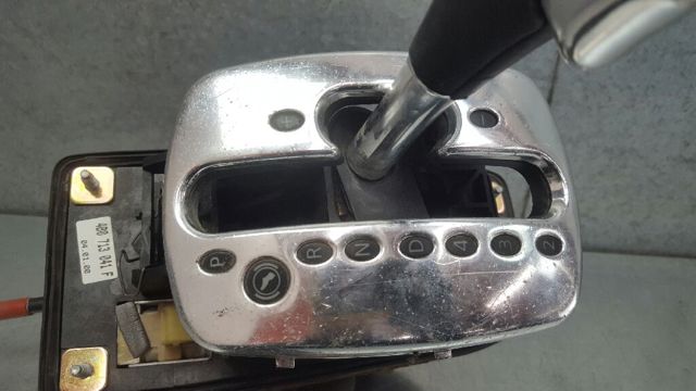 Mecanismo de mudança (ligação) Audi A4 8D2