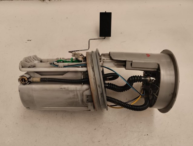 Bomba de combustível para Audi A6 1.9 TDI AVF 4B0 919 050 D