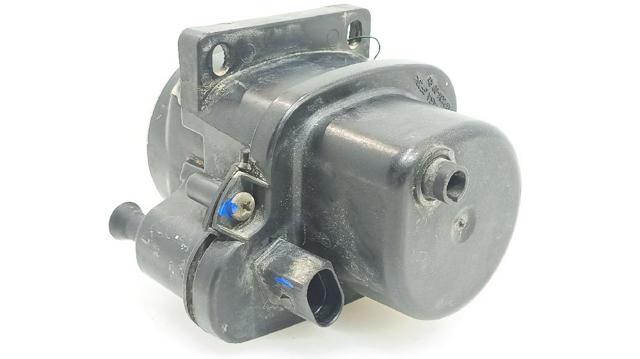 4B0941700 Фара противотуманная правая купить Николаев