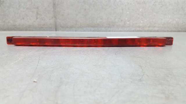 Sinal de parada traseiro adicional Audi A6 4B2, 4B4