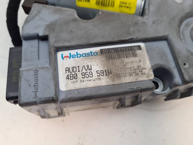 VAG 4B0959591H Мотор привода люка в наличии Винница