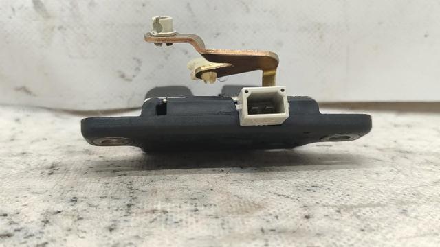 Fecho de tampa de porta-malas (de 3ª/5ª porta traseira) Audi A6 4B2, 4B4