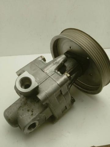 Bomba da Direção hidrâulica assistida 4D0145155K VAG