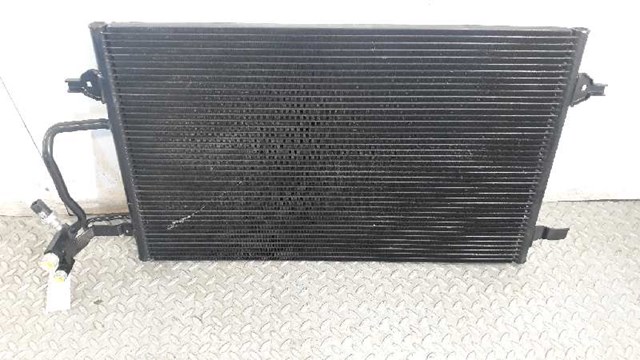 Condensador de ar condicionado / radiador para Audi A8 (4D2,4D2) (1998-2002) 3.3 TDI Quattro AKF 4D0260401A
