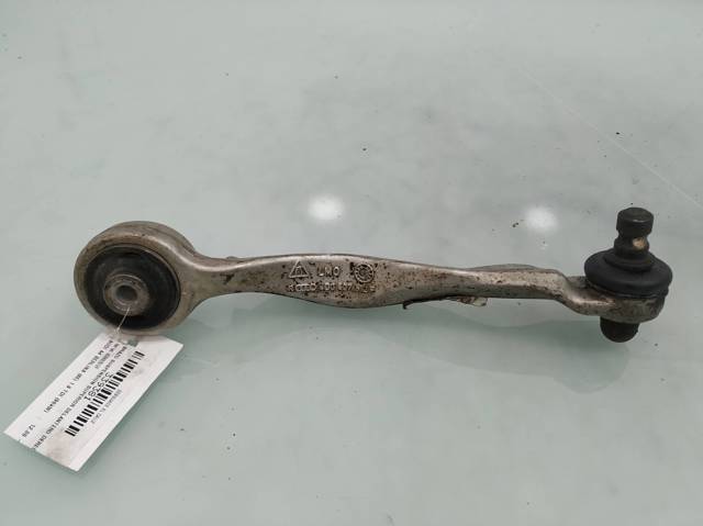 4D0407512F Рычаг передней подвески верхний правый купить Сумы