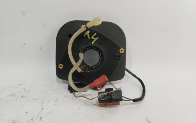 4D0951543D Кольцо контактное, шлейф руля купить Николаев
