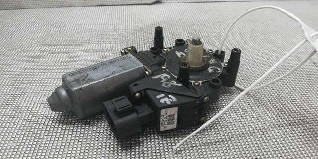 4D0959801E Мотор стеклоподъемника двери передней левой купить Черновцы