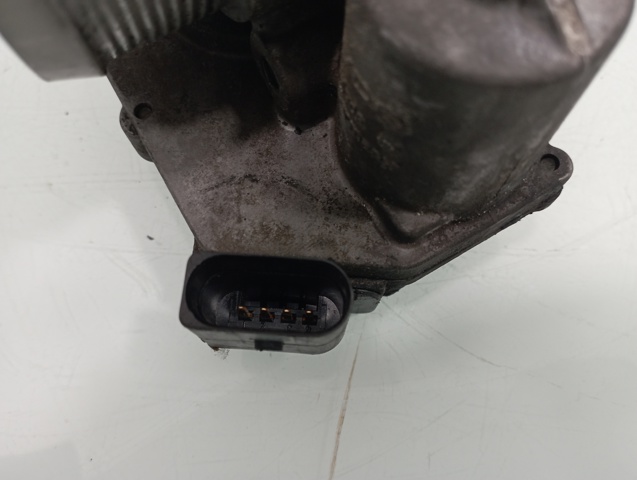 Válvula de borboleta montada 4E0145950C VAG