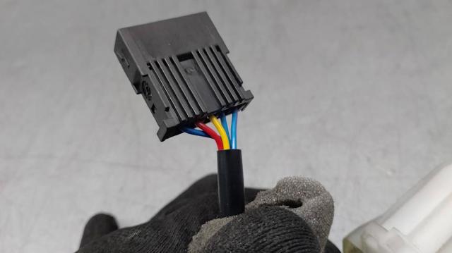 4E0857833A VAG купить в Украина