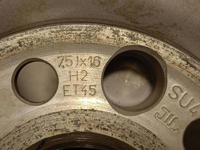 VAG 4F0601025AJ Диски колесные в наличии Черновцы