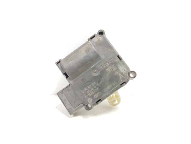 Acionamento de comporta de forno 4F0820511A VAG