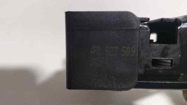 4F0823509 VAG Замок капота купить в Ужгород