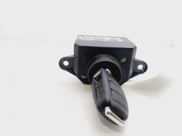 Fecho de ignição Audi A6 4F2