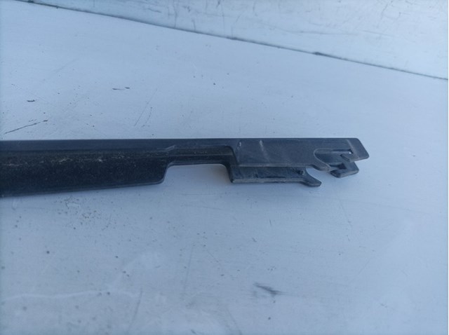 4F1955408B Поводок стеклоочистителя купить Ужгород