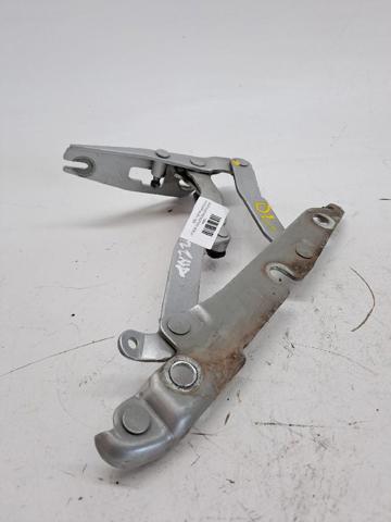 VAG 4F5827302E Петля крышки багажника в наличии Николаев