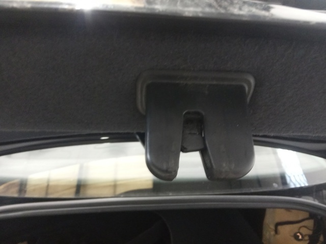 Trava do porta-malas/porta traseira para Volkswagen Jetta III 1.9 TDI BJB 4F5827505D