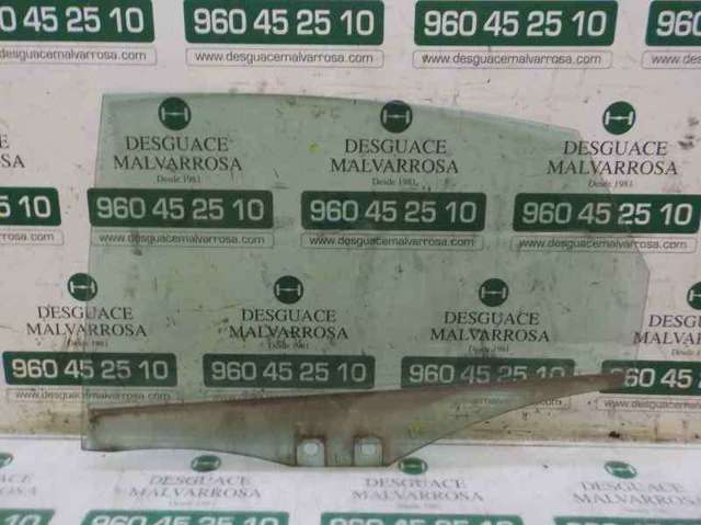 4F5845205 VAG Стекло двери задней левой купить в Львов