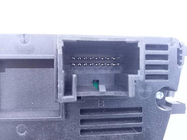 Unidade de controlo dos modos de aquecimento/condicionamento Audi A6 4G2, 4GC