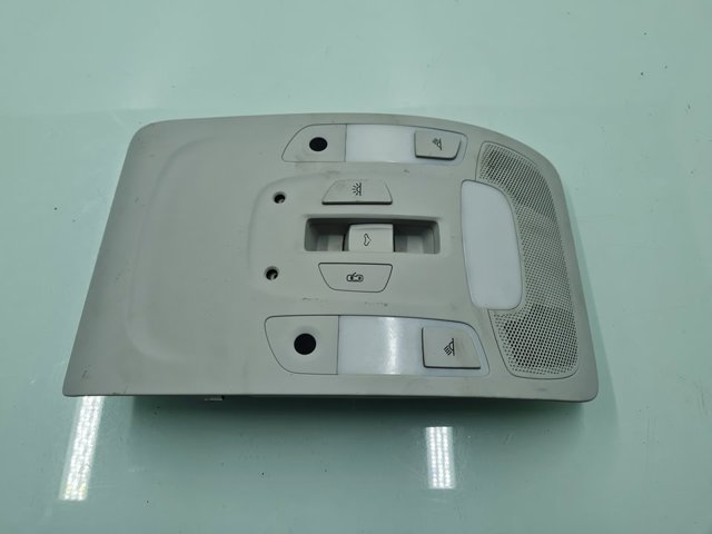 VAG 4G0947135D в наличии Ровно