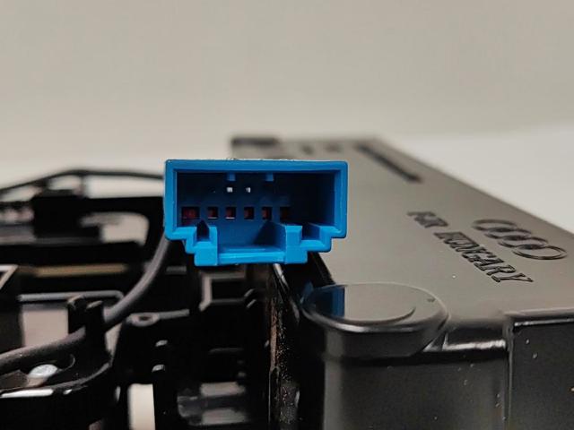 4G0951177A VAG Датчик движения в салоне купить в Запорожье