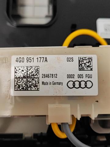 VAG 4G0951177A Датчик движения в салоне в наличии Чернигов