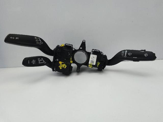 Comutador instalado na coluna da direção, montado Audi A4 8W2, 8WC