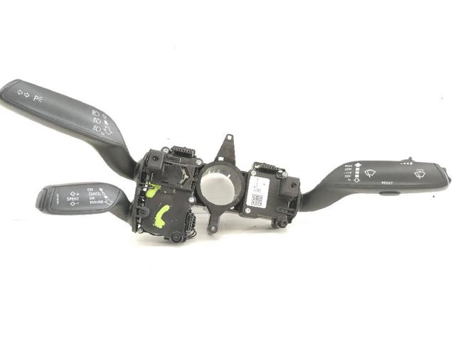 Comutador instalado na coluna da direção, montado Audi A4 8W2, 8WC