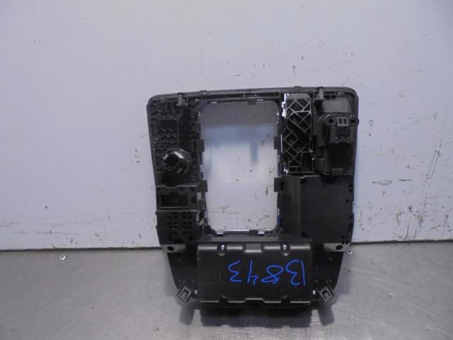 VAG 4G1919610 Блок кнопок центральной консоли в наличии Каменское