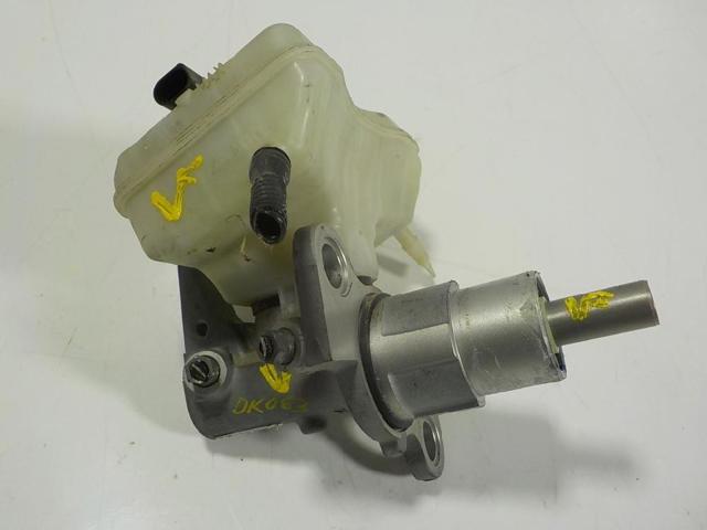 Cilindro mestre do freio Audi A6 4G2, 4GC