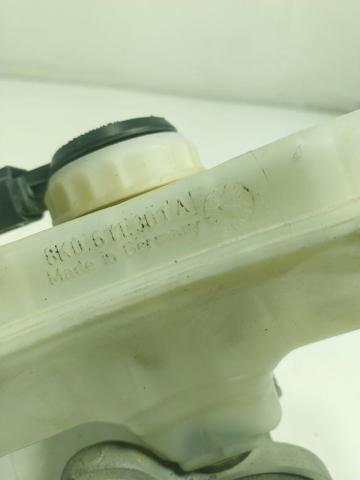 Cilindro mestre do freio Audi A6 4G2, 4GC