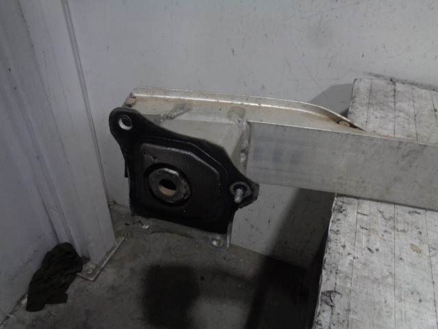 Reforçador do pára-choque traseiro Audi A6 4G2, 4GC