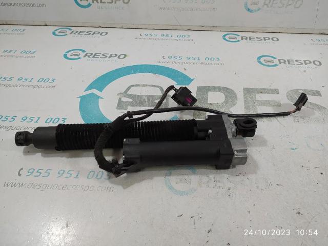 4G5827851B Амортизатор багажника купить Черкассы