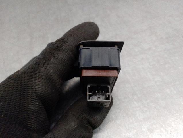 4H0959831B VAG Кнопка салона привода крышки багажника (двери 3/5-й (ляды) купить в Одесса