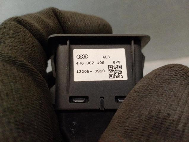 VAG 4H0962109 в наличии Киев