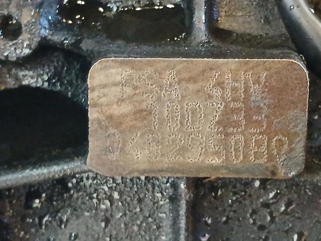 PEUGEOT 4HW Двигатель в сборе в наличии Чернигов